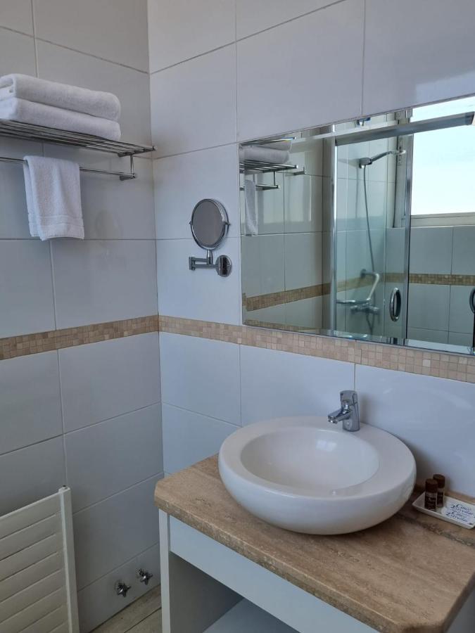 Hotel Plaza Cienfuegos 탈카 외부 사진
