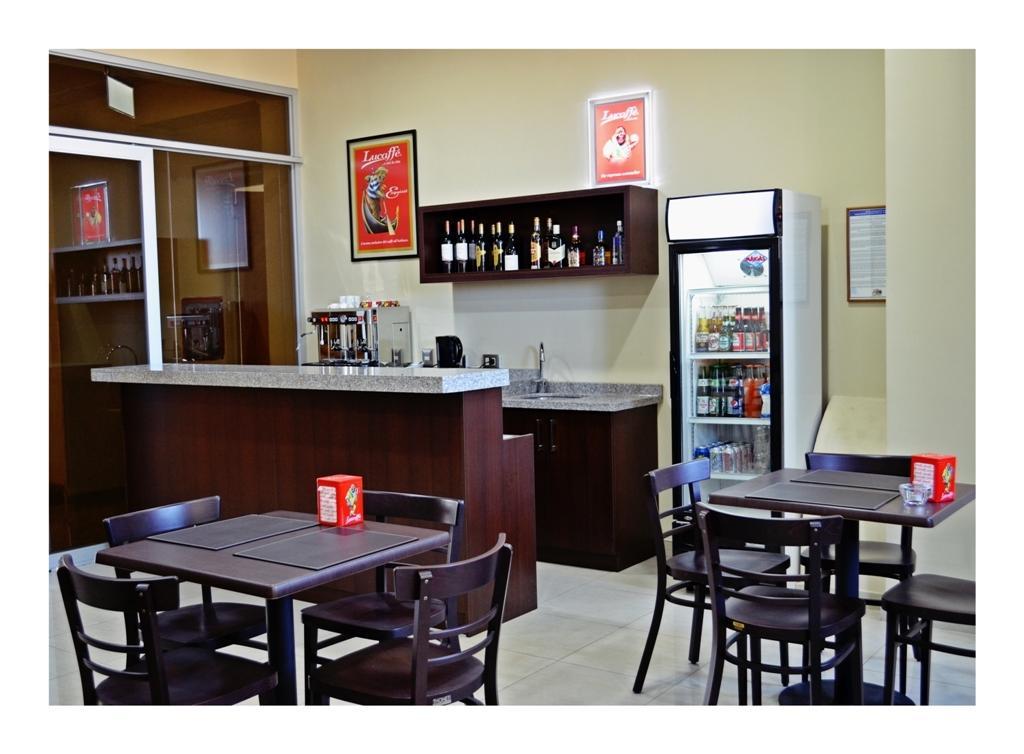 Hotel Plaza Cienfuegos 탈카 외부 사진